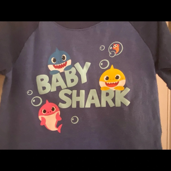 Baby Shark Shirt - Picture 3 of 6